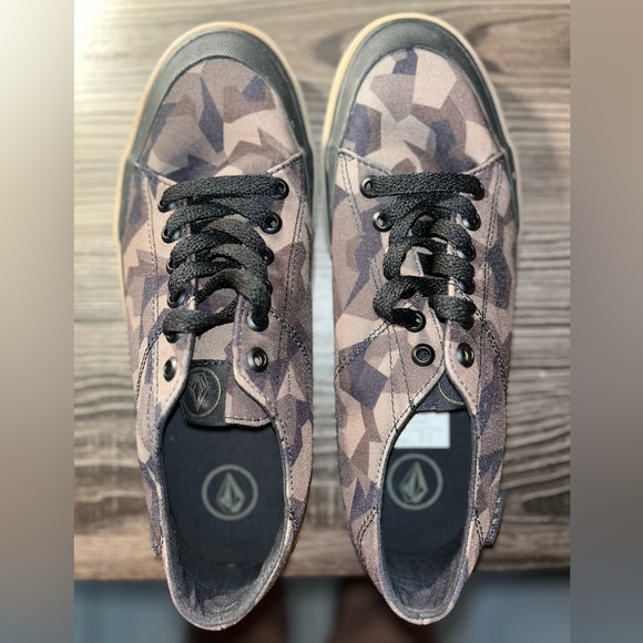 Volcom Skate Shoes - Picture 5 of 5